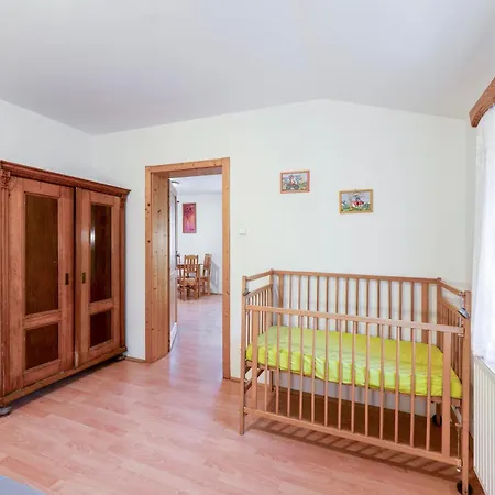 Guest house U Oslika