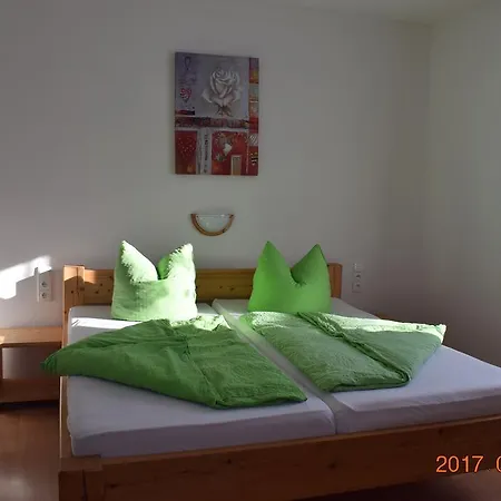 U Oslika Guest house