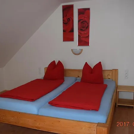 U Oslika Guest house *