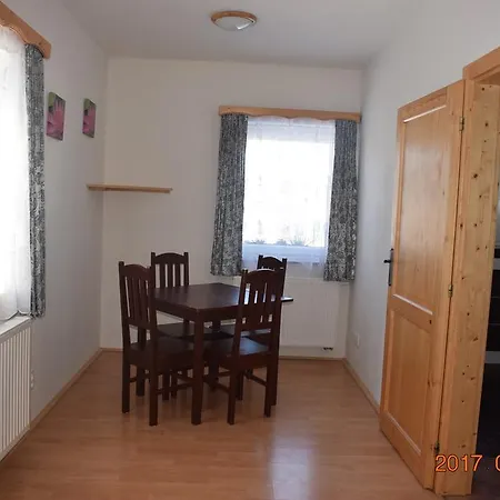 U Oslíka Penzion
